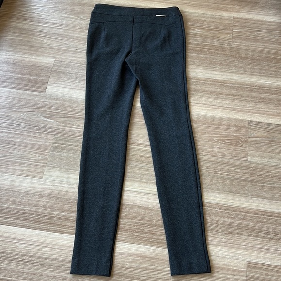 Tyler Madison made in Canada 🇨🇦 size XS gray leggings - Picture 7 of 16